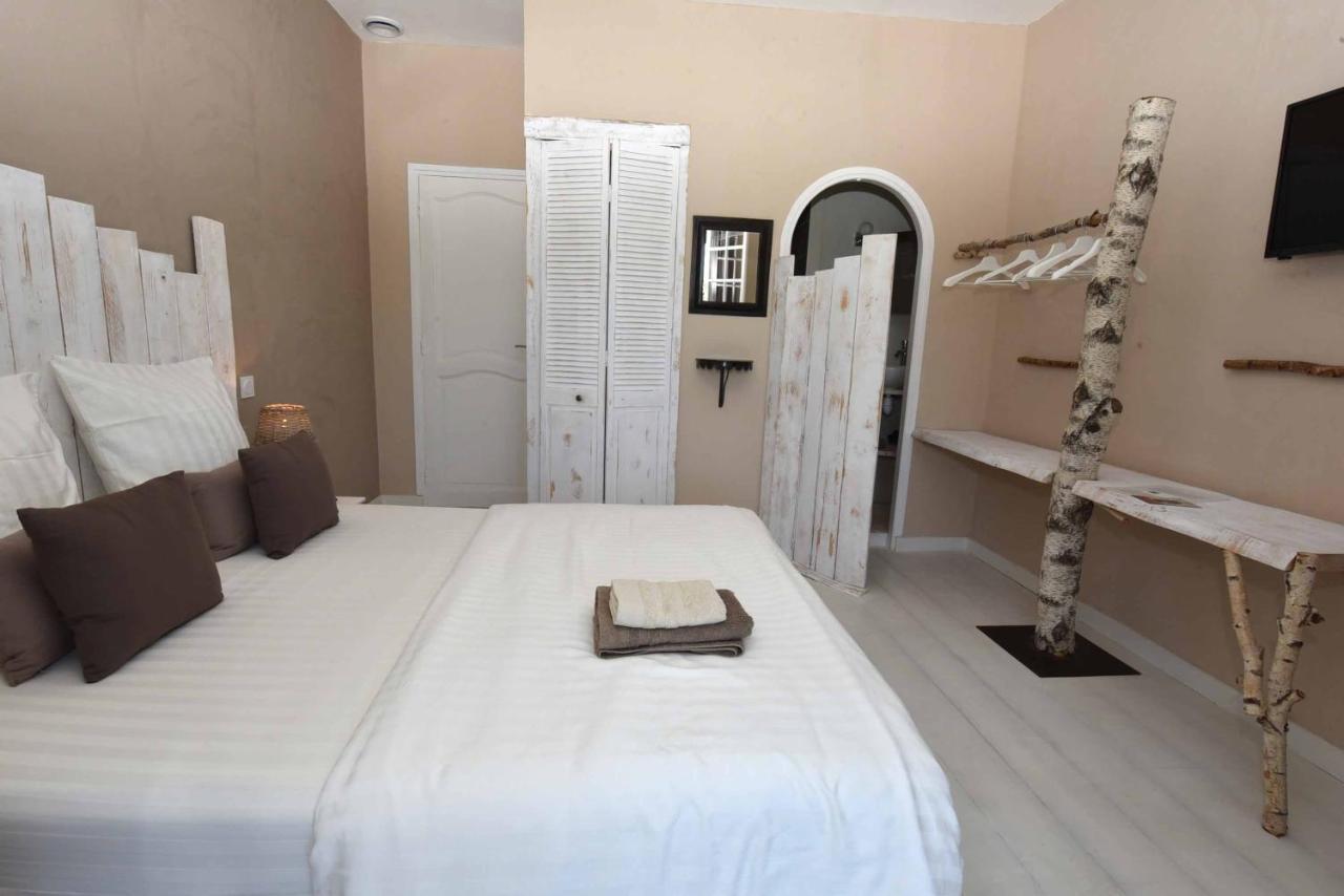 La Tour D'Ugo Hotel Cavanac ภายนอก รูปภาพ