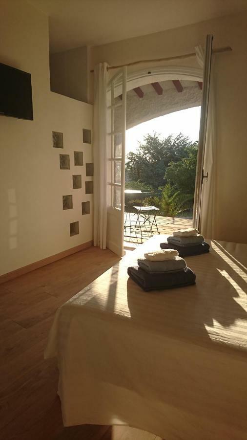 La Tour D'Ugo Hotel Cavanac ภายนอก รูปภาพ